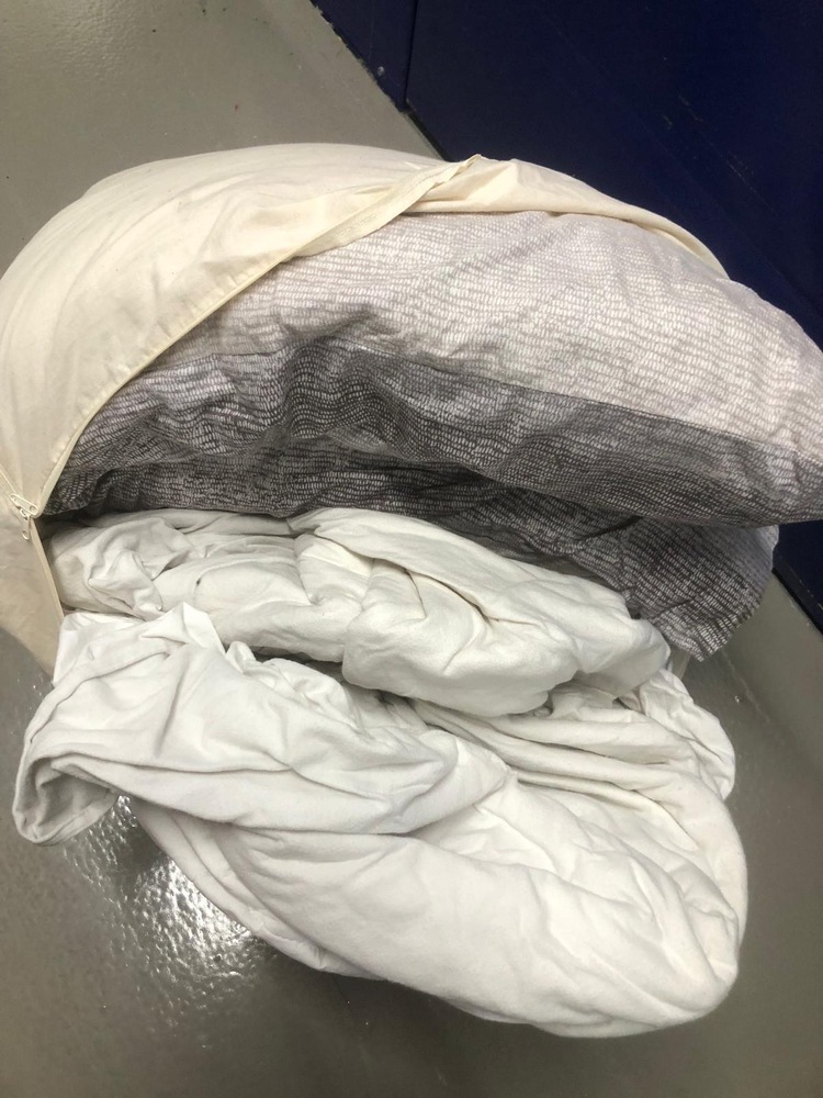 Stoke Newington storage facility unit auction IB-5268 26