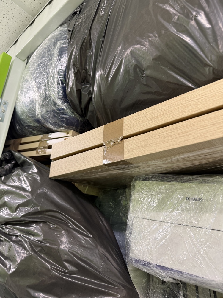 StorageMart High Wycombe Self storage unit auction IB-1930