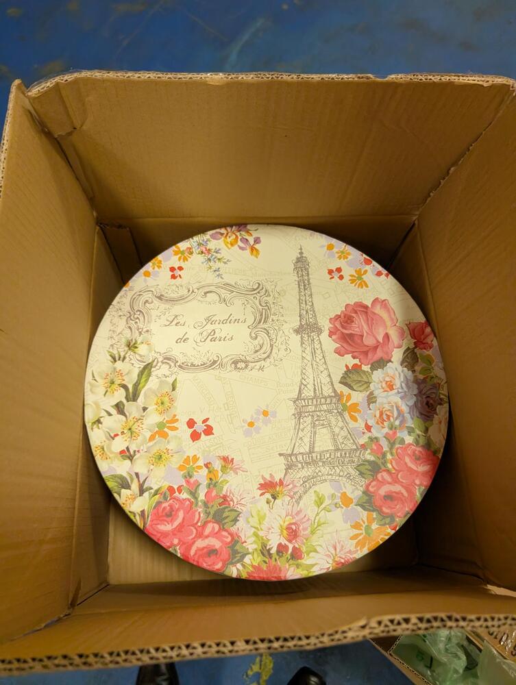 Crawley   Storage auction IB-7290