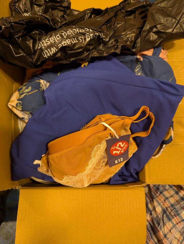 Crawley   Storage Facility auction IB-7290 21