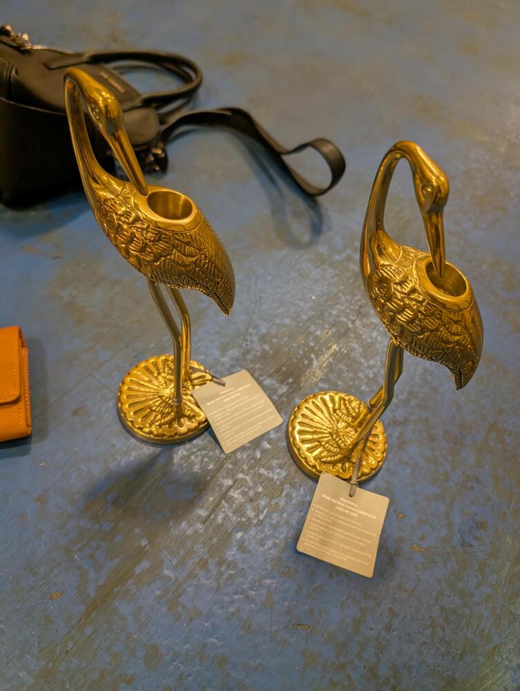 Crawley   Storage Unit auction IB-7290 22