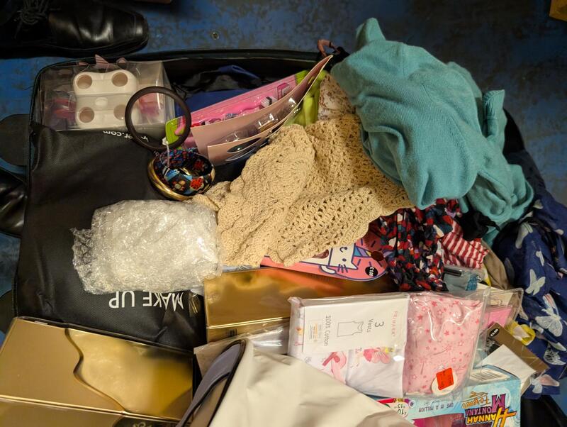 Crawley   Self storage unit auction IB-7290 43