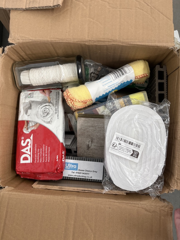 Dudley Self storage unit auction IB-7435