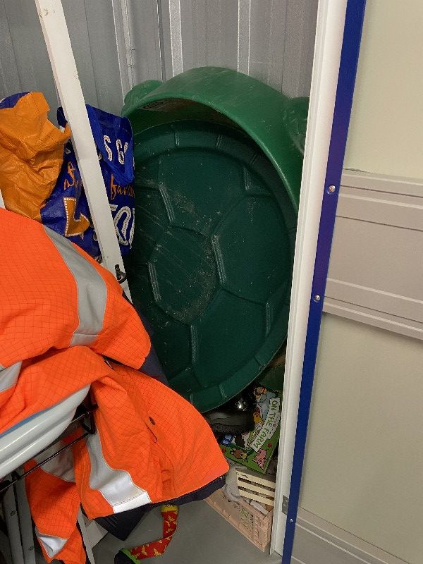 iBidOnStorage.co.uk Access Self Storage Auction 16426938307532