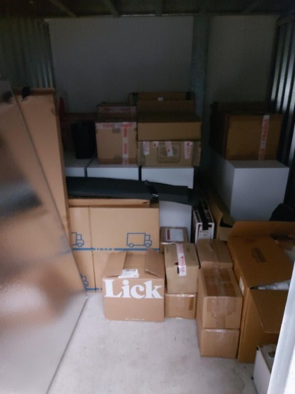 iBidOnStorage.co.uk StorageMart Auction 16454414027375