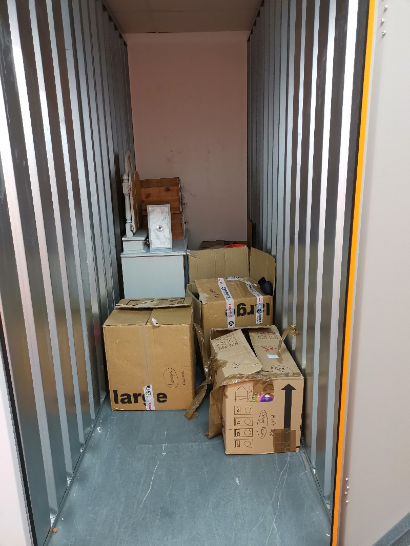 iBidOnStorage.co.uk LoknStore Auction 16455315104975