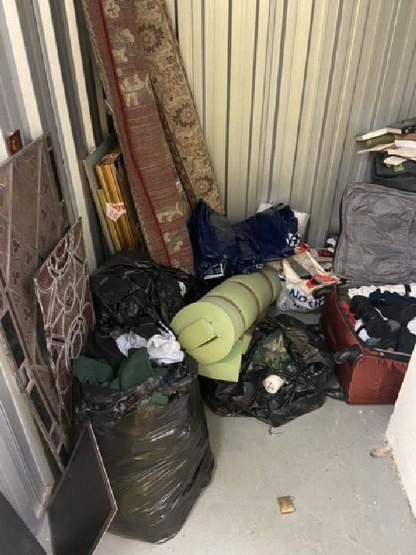 iBidOnStorage.co.uk Access Self Storage Auction 16455332633891