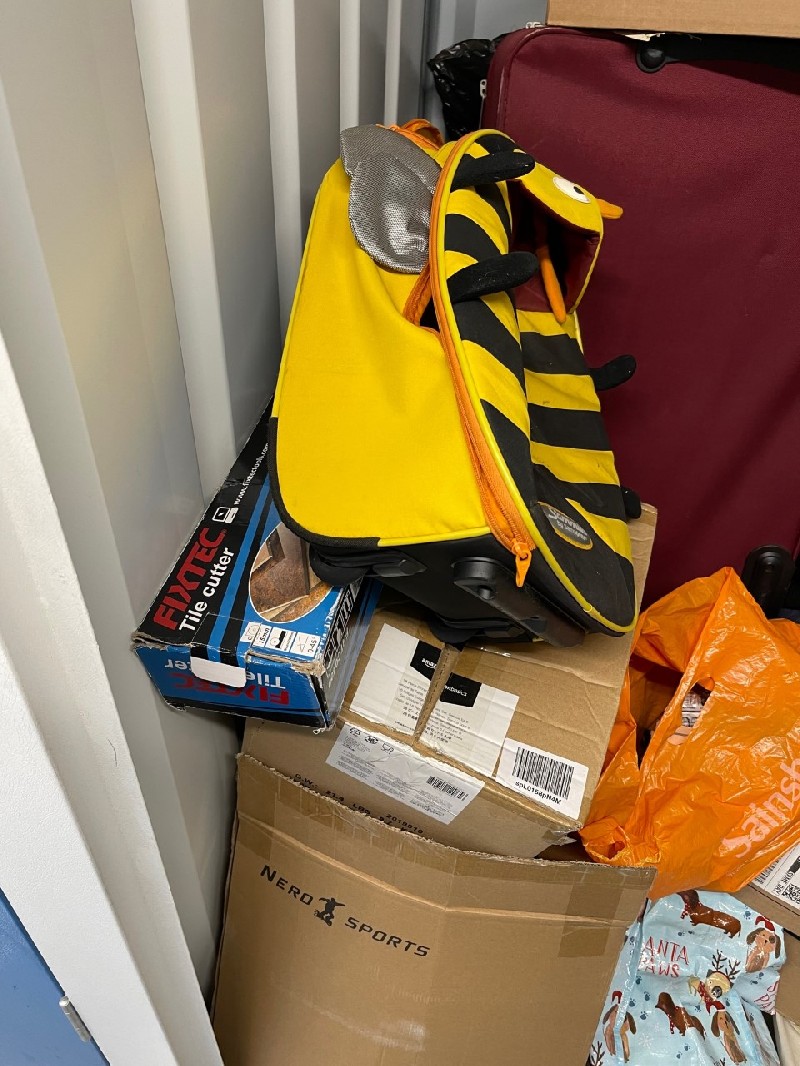 iBidOnStorage.co.uk StorageMart Auction 16479462642689