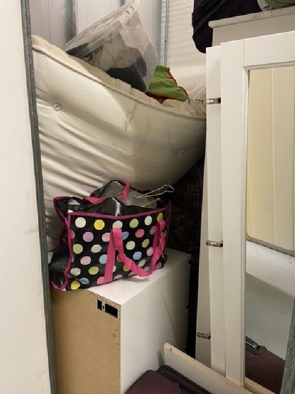 iBidOnStorage.co.uk Access Self Storage Auction 16129757055127