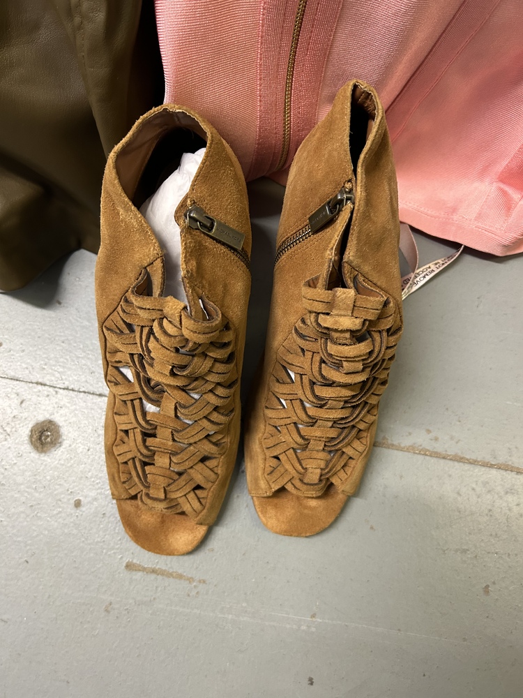 Southampton Storage
Storage Facility
Storage Unit
Self storage unit
Self storage
Self storage facility
storage facility unit auction IB-4914 110