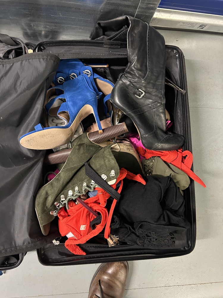 Southampton Storage
Storage Facility
Storage Unit
Self storage unit
Self storage
Self storage facility
storage facility unit auction IB-4914 50