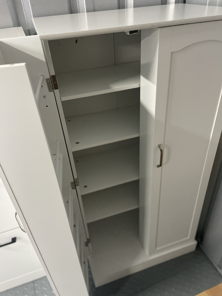 Bow Storage
Storage Facility
Storage Unit
Self storage unit
Self storage
Self storage facility
storage facility unit auction IB-5440