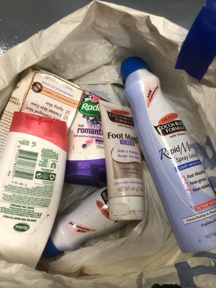 Edgware Storage
Storage Facility
Storage Unit
Self storage unit
Self storage
Self storage facility
storage facility unit auction IB-9380 50