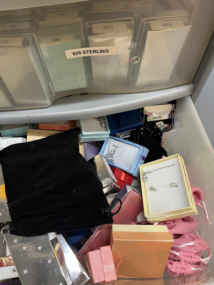 Sunderland Storage
Storage Facility
Storage Unit
Self storage unit
Self storage
Self storage facility
storage facility unit auction IB-2661 320