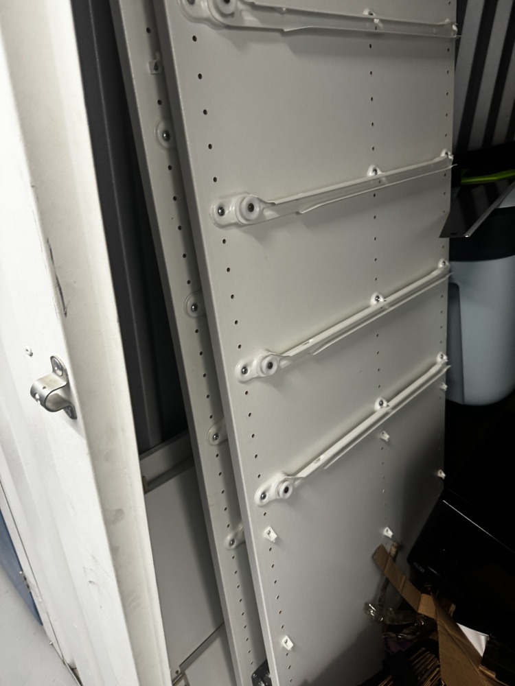 StorageMart Hove Storage auction IB-1161