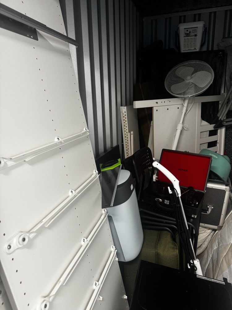 StorageMart Hove Storage Facility auction IB-1161