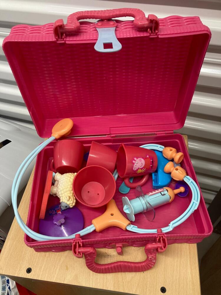 Chesterfield  Storage
Storage Facility
Storage Unit
Self storage unit
Self storage
Self storage facility
storage facility unit auction IB-1740 550