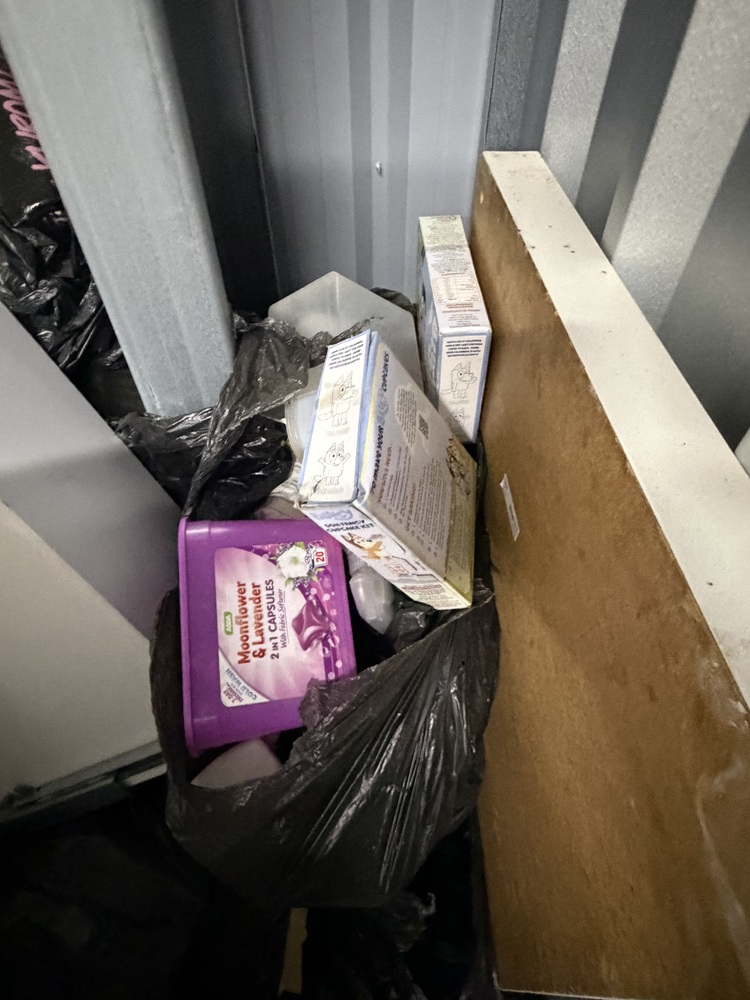 Wimbledon Storage
Storage Facility
Storage Unit
Self storage unit
Self storage
Self storage facility
storage facility unit auction IB-7480 140