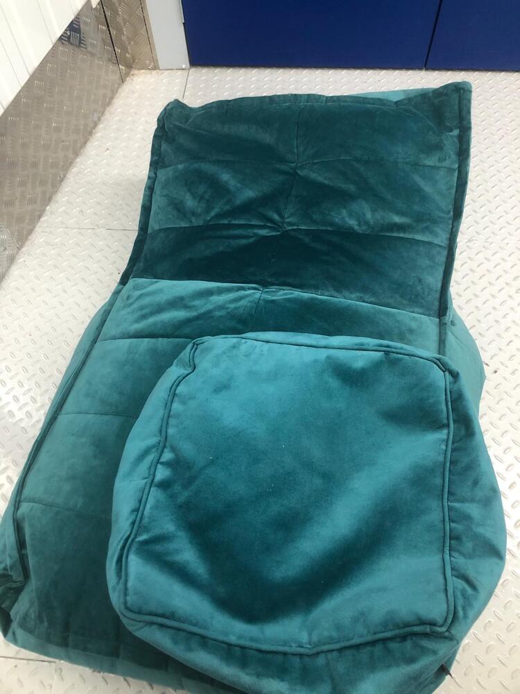 Bow Storage
Storage Facility
Storage Unit
Self storage unit
Self storage
Self storage facility
storage facility unit auction IB-4110 30