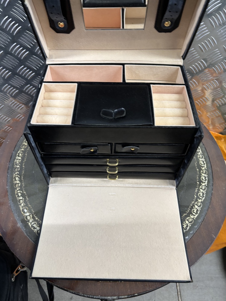 Wandsworth Storage
Storage Facility
Storage Unit
Self storage unit
Self storage
Self storage facility
storage facility unit auction IB-3775 140