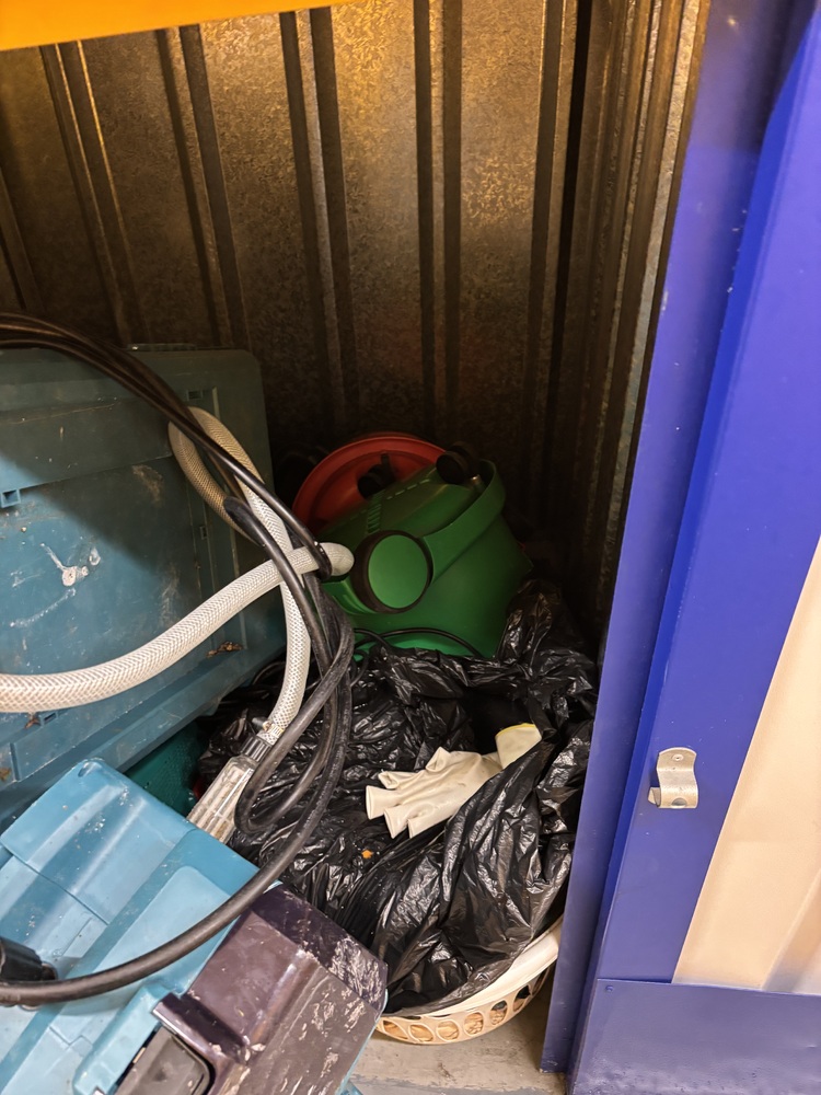 Battersea Lombard Storage
Storage Facility
Storage Unit
Self storage unit
Self storage
Self storage facility
storage facility unit auction IB-7946 20