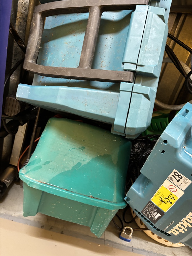 Battersea Lombard Storage
Storage Facility
Storage Unit
Self storage unit
Self storage
Self storage facility
storage facility unit auction IB-7946 50