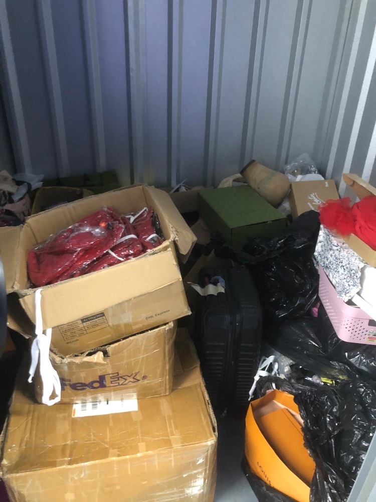Lea Bridge Self storage unit auction IB-7794 13