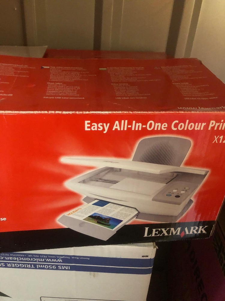 Enfield storage facility unit auction IB-6551