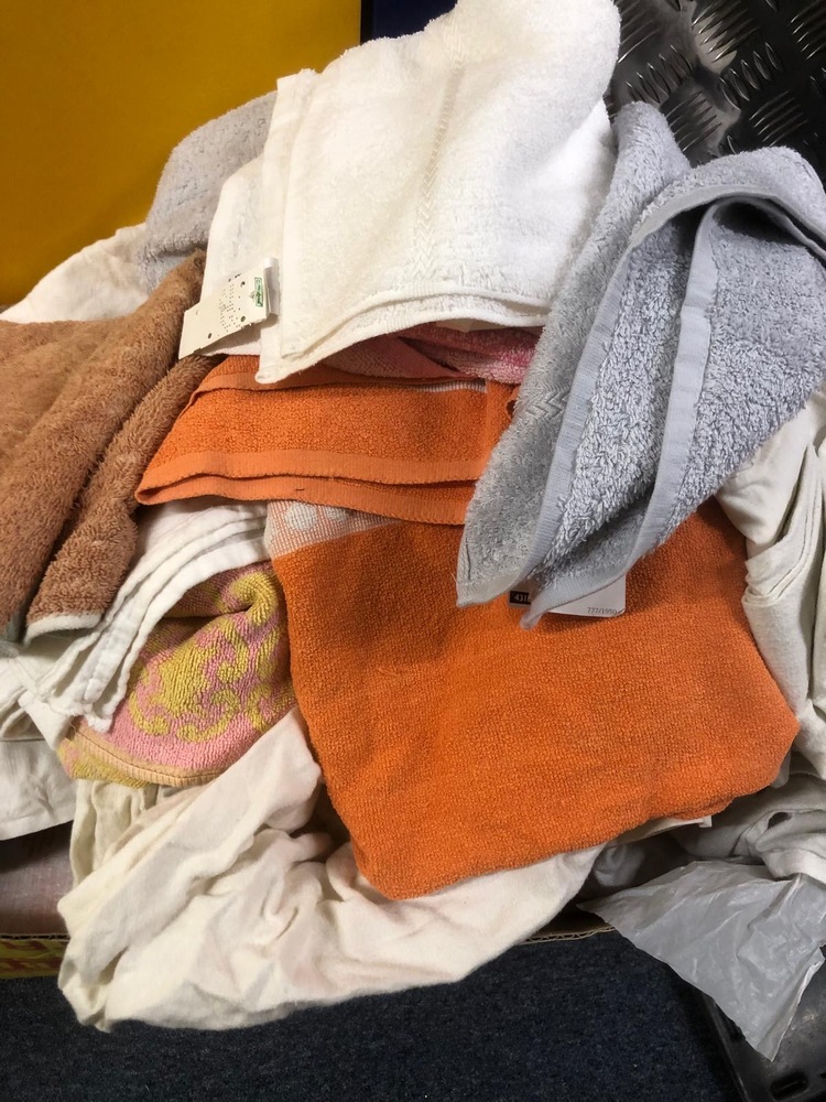 Enfield storage facility unit auction IB-3721 16