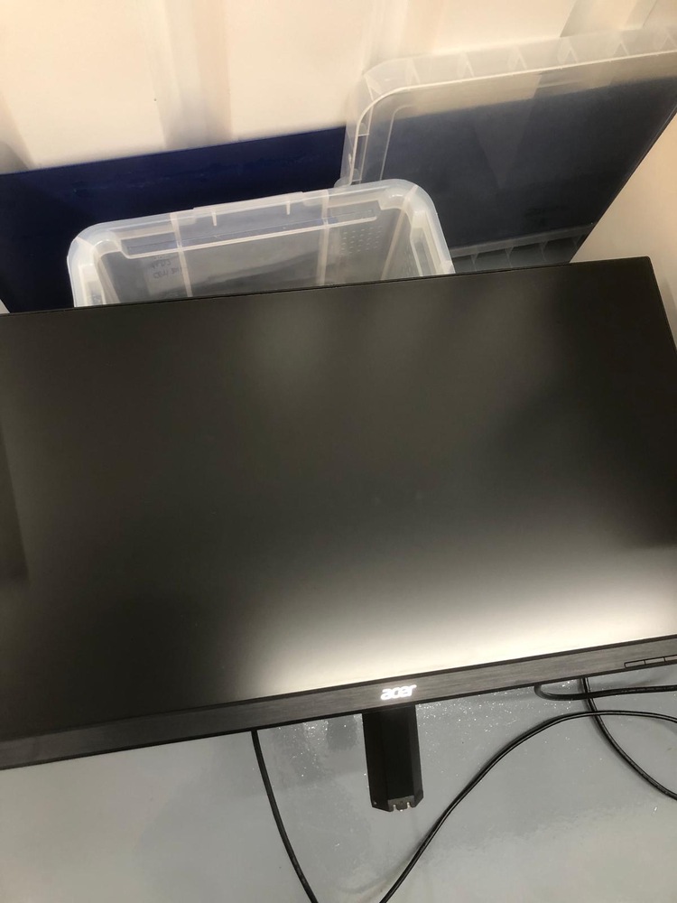 Charlton Self storage unit auction IB-4353