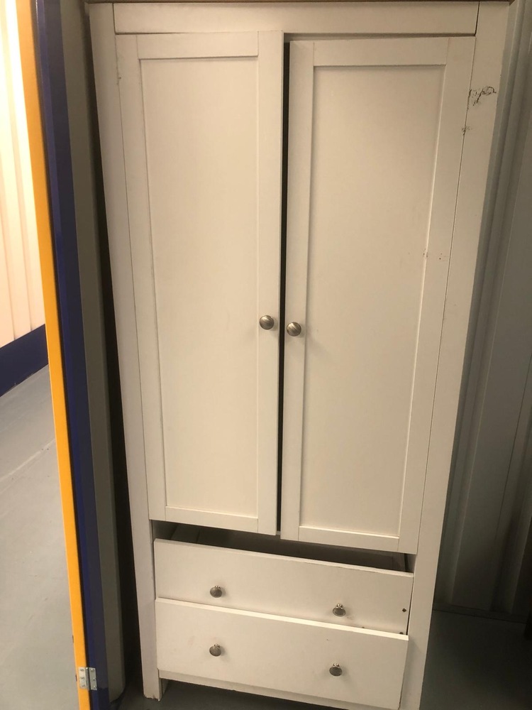 Crystal Palace Storage Facility auction IB-3666