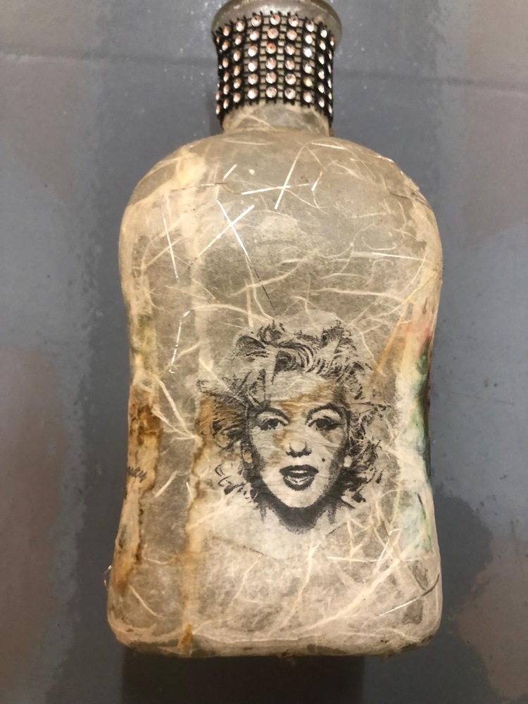 Redhill storage facility unit auction IB-1739