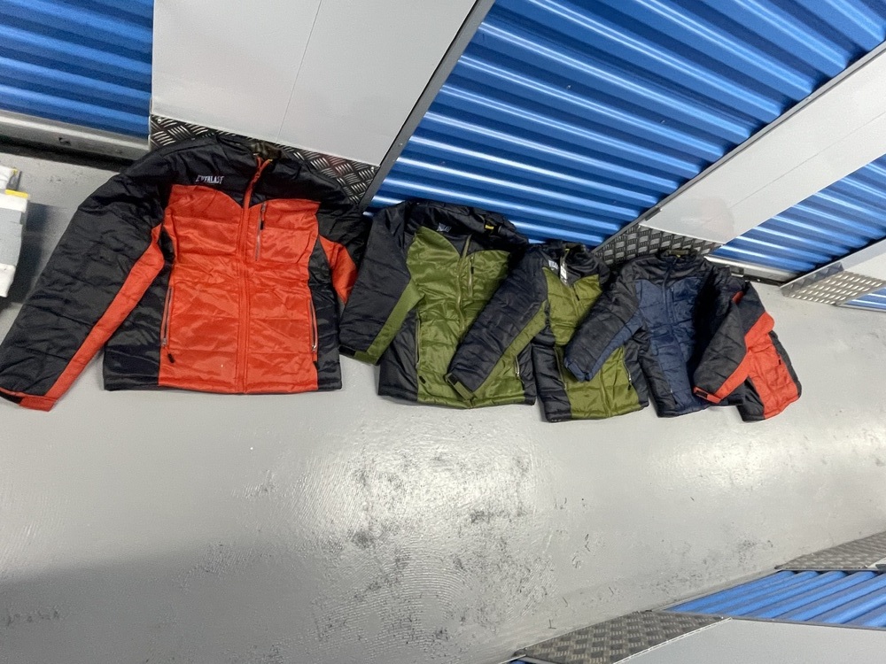 St Johns Wood Storage Unit auction IB-5450 12