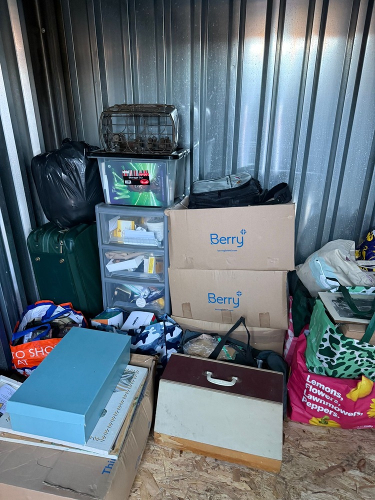 Blackpool  - FY4  Storage auction IB-6667