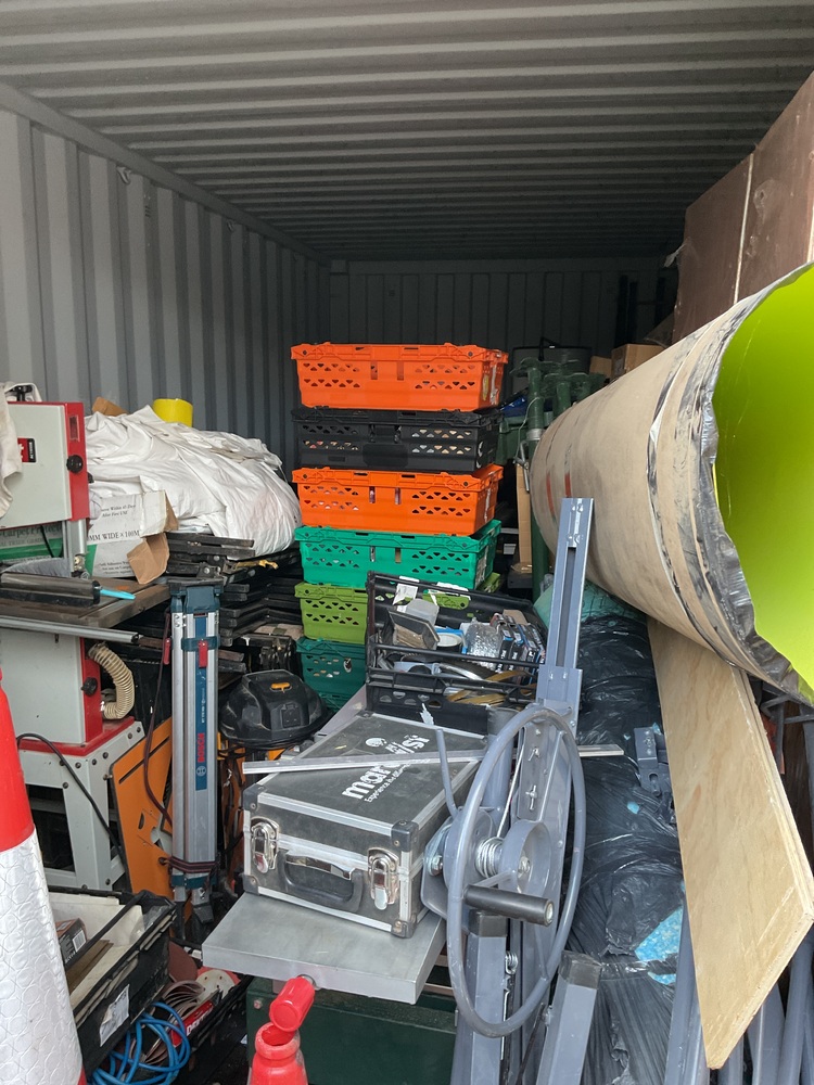 Sloper Road  (Cardiff) Storage auction IB-5263