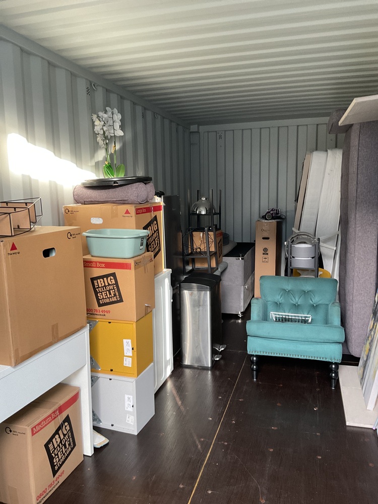 Sloper Road  (Cardiff) Storage auction IB-3084