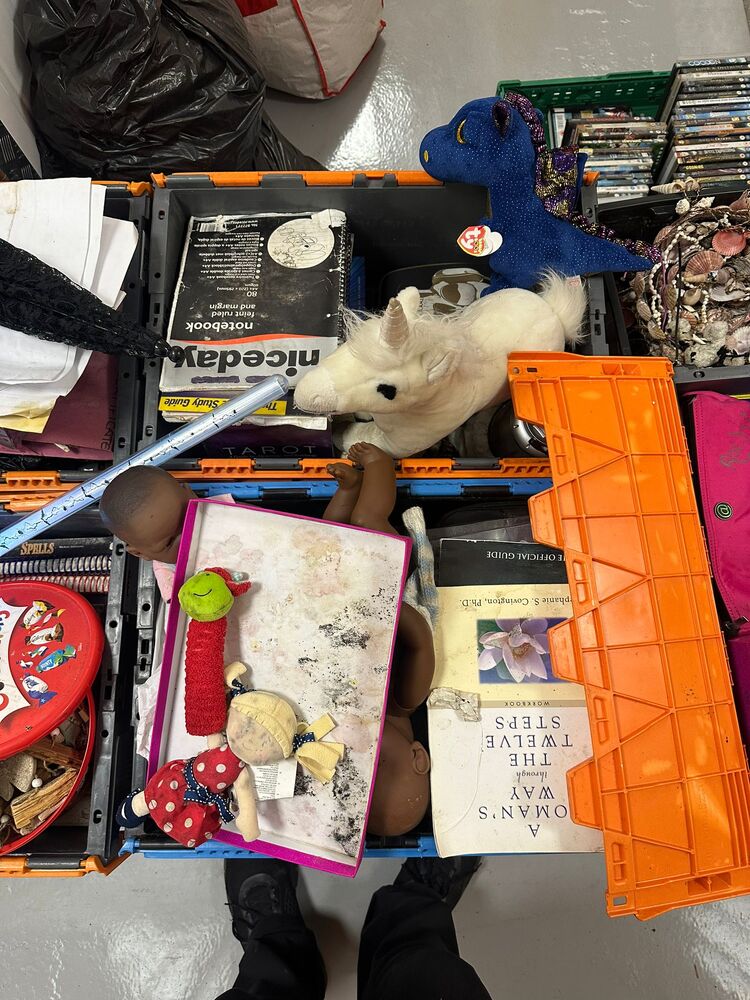 Orange Box - Derby Storage Unit auction IB-9564 22