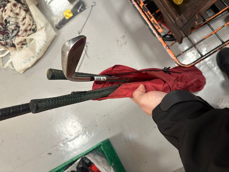 Orange Box - Derby Storage auction IB-9564