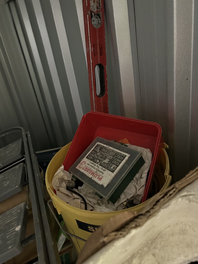 StorageMart Brighton (Crowhurst Rd) Storage auction IB-9061 10