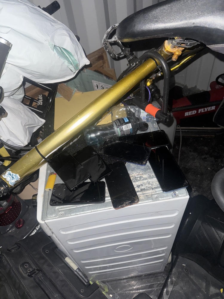 Stoke-On-Trent storage facility unit auction IB-7014