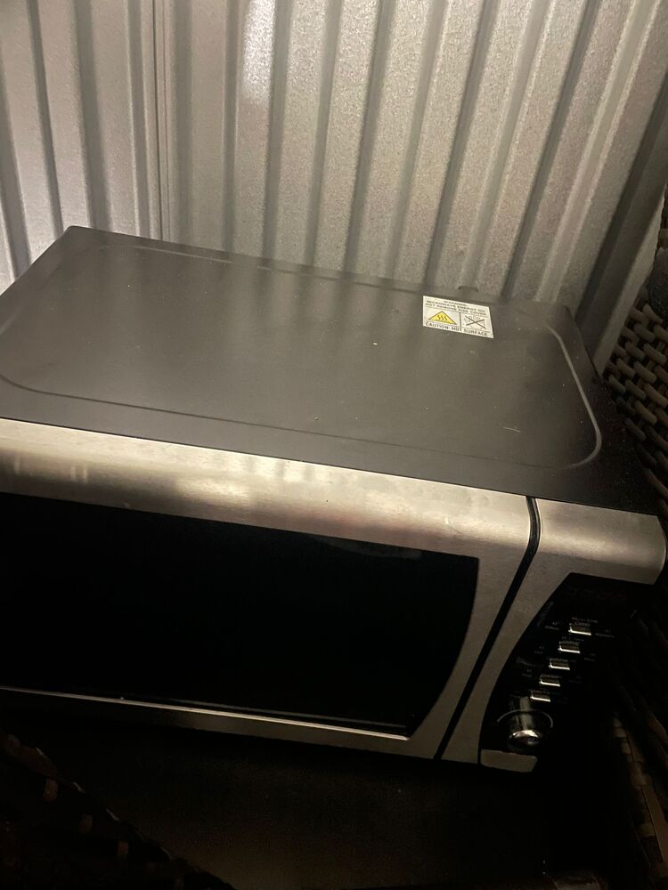 Kangaroo Self Storage - Bromborough Storage auction IB-8232