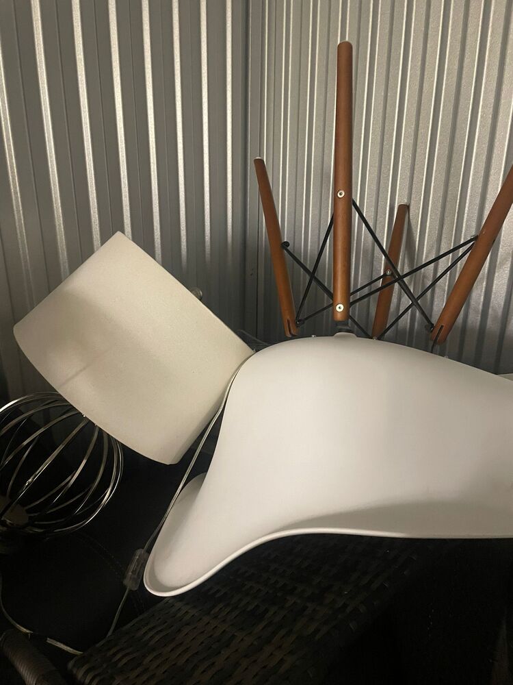 Kangaroo Self Storage - Bromborough Storage Unit auction IB-8232