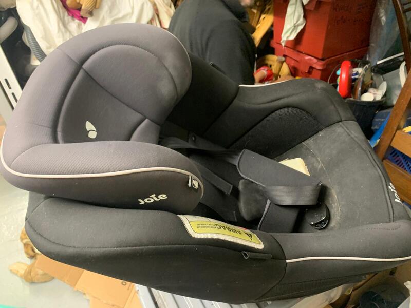 Kangaroo Self Storage - Warrington storage facility unit auction IB-7390