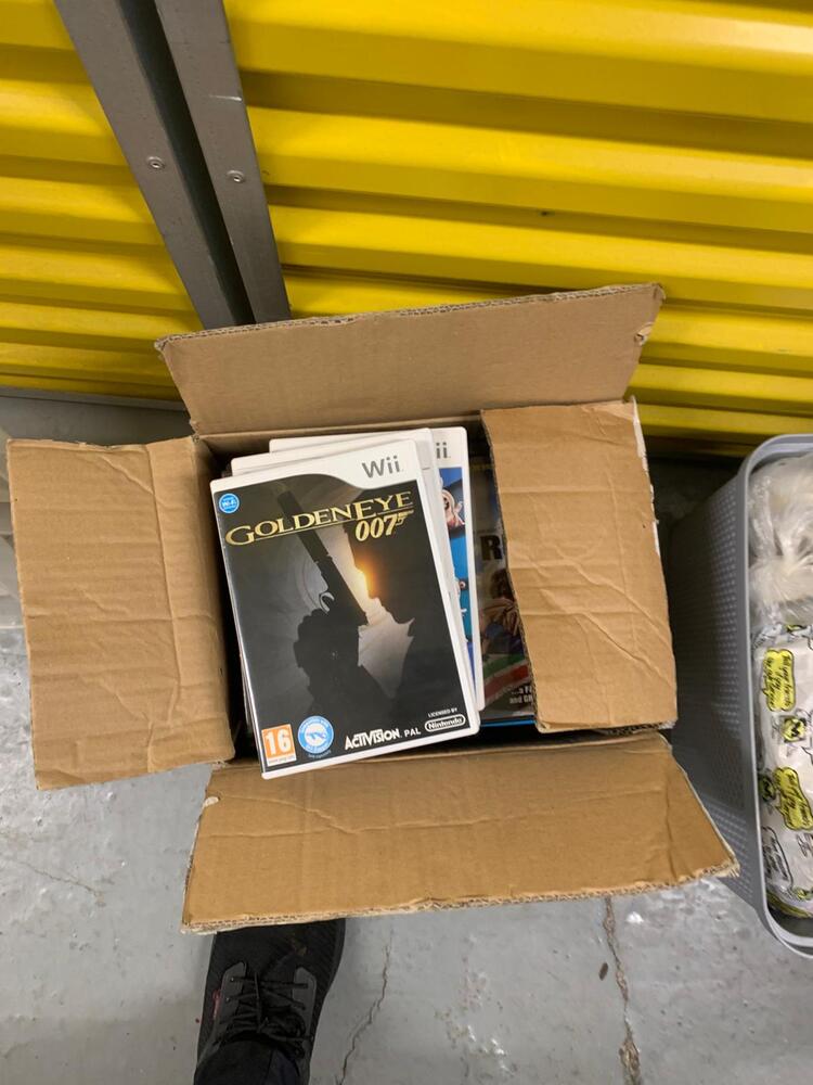 Kangaroo Self Storage - Warrington storage facility unit auction IB-7390