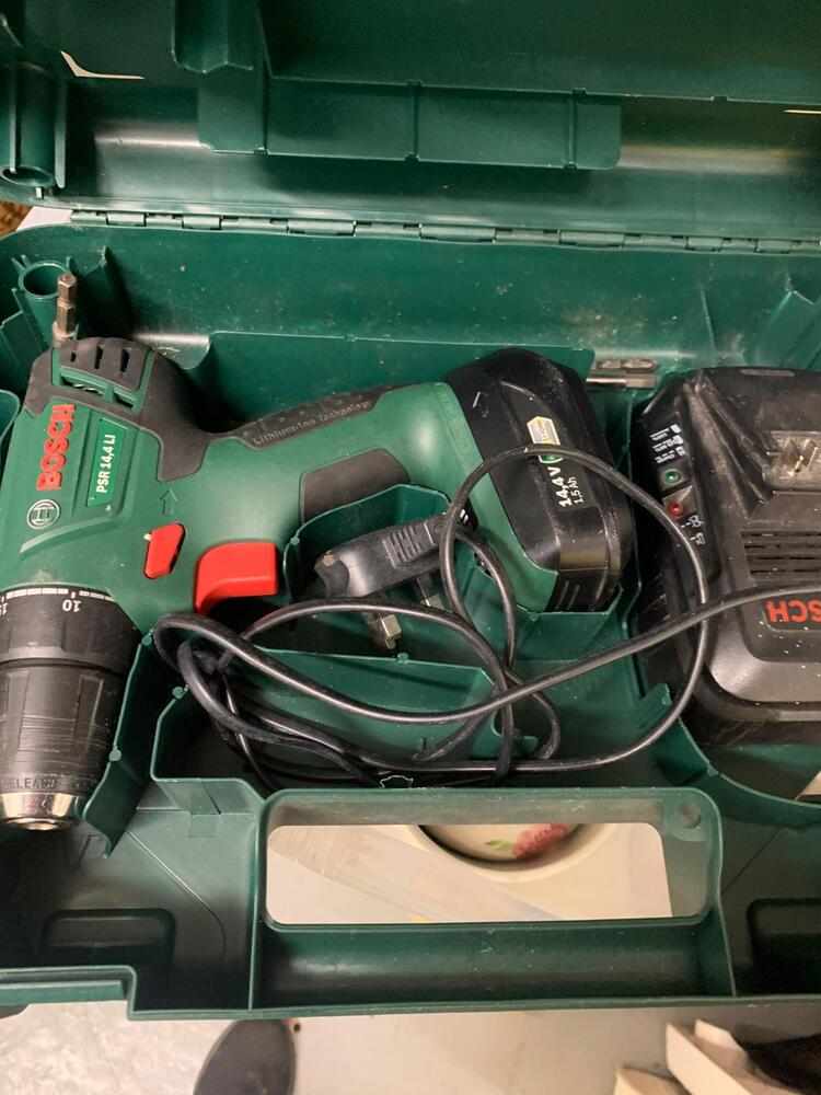 Kangaroo Self Storage - Warrington storage facility unit auction IB-7390