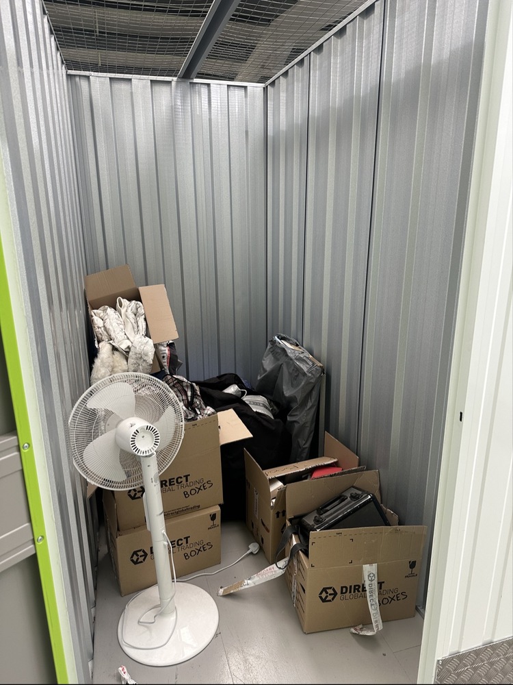 Storebox Little Heath Storage auction IB-3227