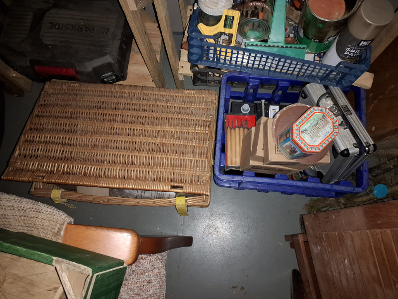 Barnstaple Storage auction IB-8353