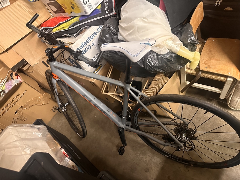 Storebox Woodford Green Storage auction IB-7703