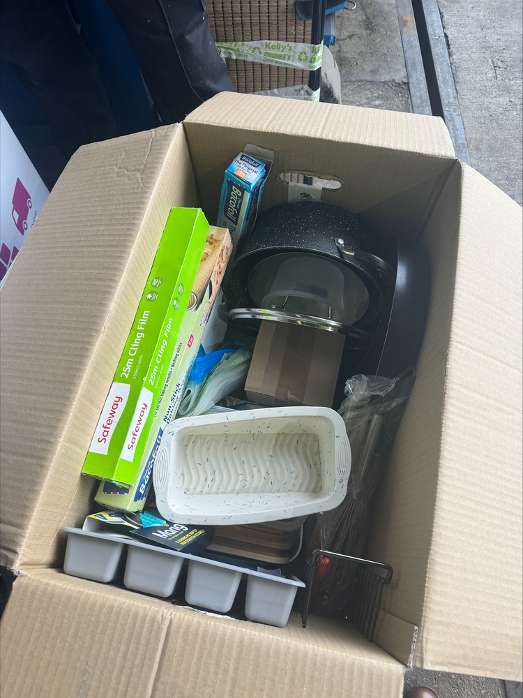 Kellys Storage Guildford Self storage auction IB-1786