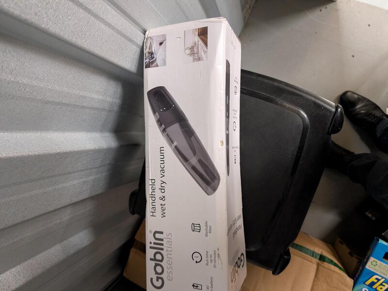 Southwark Self storage unit auction IB-1385